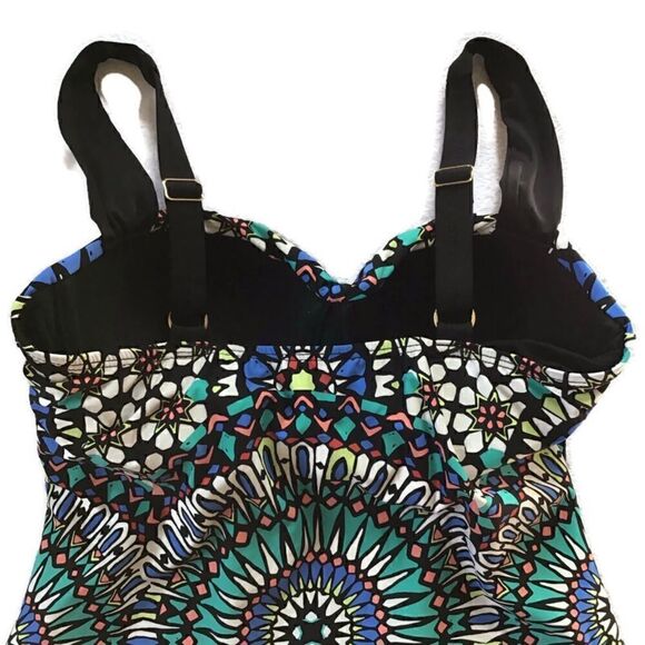 Athena Geometric Print Padded Swimsuit Tank Top - Picture 7 of 7